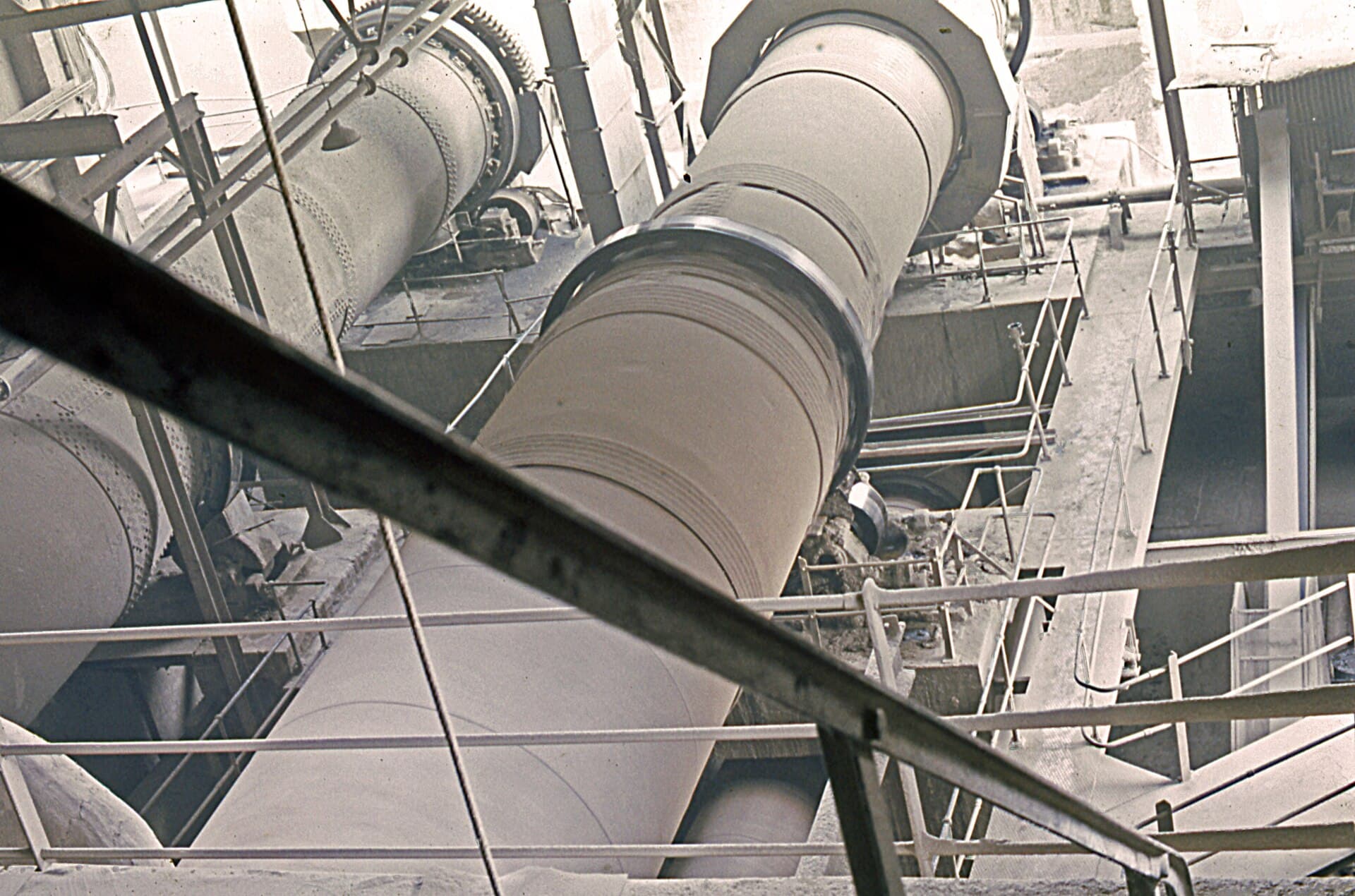 Rotary kilns and drives inside a cement works